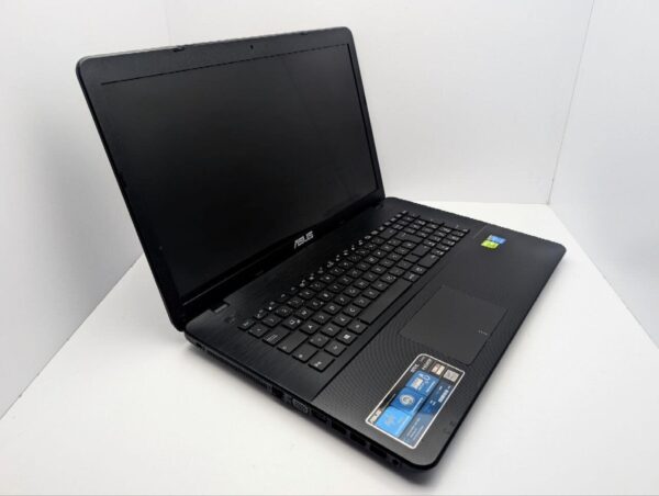 Ноутбук Asus X751L / 17.3" (1600x900) TN / Intel Core i5-5200U (2 (4) ядра по 2.2 - 2.5 GHz) / 12 GB DDR3 / 240 GB SSD / nVidia GeForce 940M, 2 GB GDDR3, 64-bit / WebCam / DVD-ROM - Зображення 6