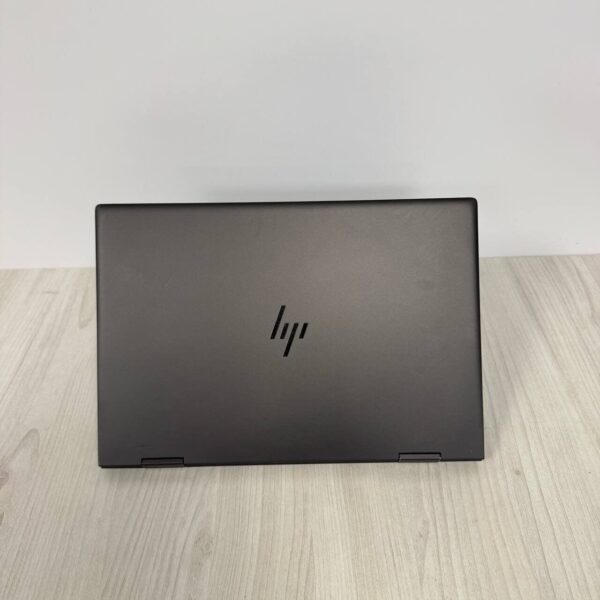 Ультрабук-трансформер Б-клас HP Envy x360 15m-ds0011dx / 15.6" (1920x1080) IPS Touch / AMD Ryzen 5 3500U (4 (8) ядра по 2.1 - 3.7 GHz) / 16 GB DDR4 / 256 GB SSD NVMe / AMD Radeon Vega 8 Graphics / WebCam - Зображення 3