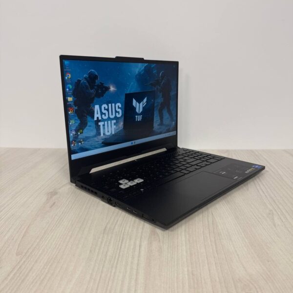Ігровий ноутбук Asus TUF Dash F15 FX517ZM / 15.6" (1920x1080) IPS / Intel Core i7-12650H (10 (16) ядер по 3.5 - 4.7 GHz) / 16 GB DDR5 / 512 GB SSD NVMe / nVidia GeForce RTX 3070, 8 GB GDDR6, 256-bit / WebCam - Зображення 4