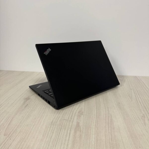 Ультрабук Lenovo ThinkPad T460s / 14" (1920x1080) IPS / Intel Core i5-6200U (2 (4) ядра по 2.3 - 2.8 GHz) / 8 GB DDR4 / 256 GB SSD NVMe / Intel HD Graphics 520 / WebCam - Зображення 6