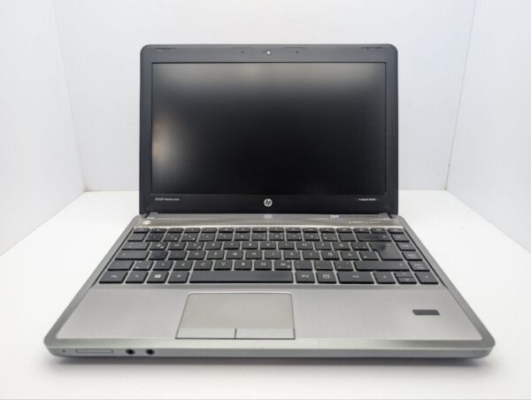 Ноутбук HP ProBook 4340s / 13.3" (1366x768) TN / Intel Core i3-3110M (2 (4) ядра по 2.4 GHz) / 8 GB DDR3 / 750 GB HDD / Intel HD Graphics 4000 / WebCam - Зображення 3