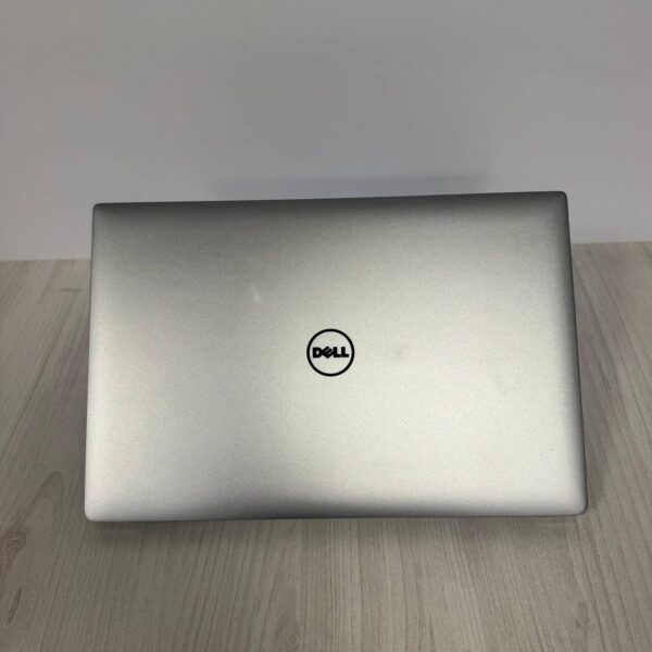 Ігровий ноутбук Б-клас Dell XPS 15 9550 / 15.6" (3840x2160) IPS Touch / Intel Core i7-6700HQ (4 (8) ядра по 2.6 - 3.5 GHz) / 8 GB DDR4 / 256 GB SSD NVMe / nVidia GeForce GTX 960M, 2 GB GDDR5, 128-bit - Зображення 3