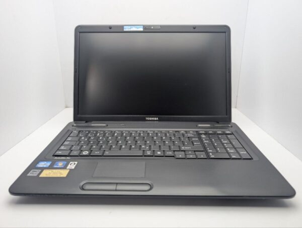 Ноутбук Toshiba Satellite Pro L770 / 17.3" (1600x900) TN / Intel Core i3-2330M (2 (4) ядра по 2.2 GHz) / 6 GB DDR3 / 500 GB HDD / Intel HD Graphics 3000 / WebCam / DVD-ROM - Зображення 3