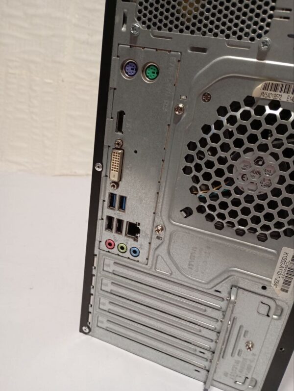 ПК Fujitsu Esprimo P556 E90+ Tower / Intel Core i3-6100 (2 (4) ядра по 3.7 GHz) / 8 GB DDR4 / 240 GB SSD + 750 GB HDD / Intel HD Graphics 530 - Зображення 4