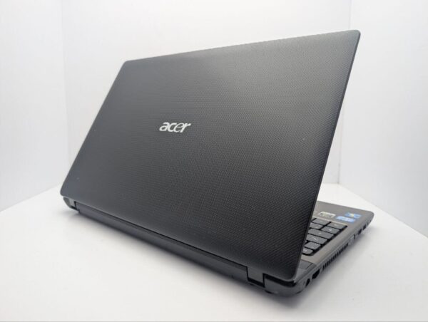 Ноутбук Acer Aspire E1-531G / 15.6" (1366x768) TN / Intel Core i3-2310M (2 (4) ядра по 2.1 GHz) / 6 GB DDR3 / 1000 GB HDD / nVidia GeForce GT 520M, 1 GB GDDR3, 64-bit / WebCaM / DVD-ROM - Зображення 8