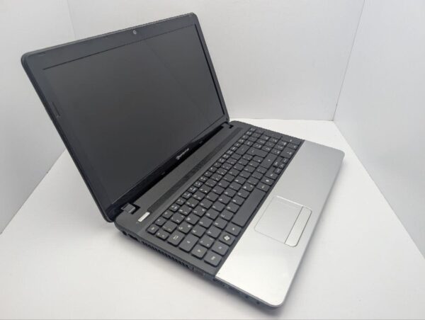 Ноутбук Packard Bell EasyNote TE11BZ / 15.6" (1366x768) TN / AMD E1-1200 (2 ядра по 1.4 GHz) / 6 GB DDR3 / 120 GB SSD / AMD Radeon HD 7310 Graphics / WebCam / DVD-ROM - Зображення 6
