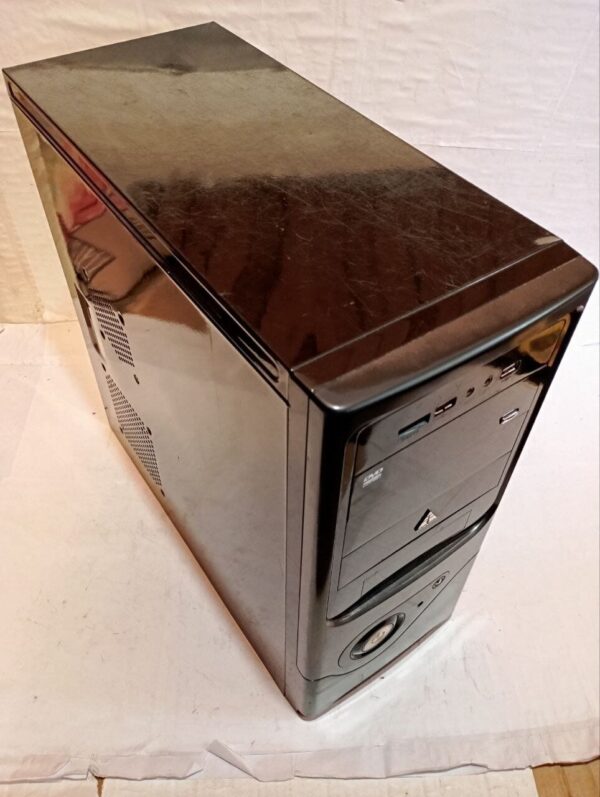 ПК Б-клас Golden Field 5003B Tower / Intel Core 2 Quad Q8300 (4 ядра по 2.5 GHz) / 4 GB DDR3 / 120 GB SSD / Intel GMA 4500 / 420W / Win 10 - Зображення 3