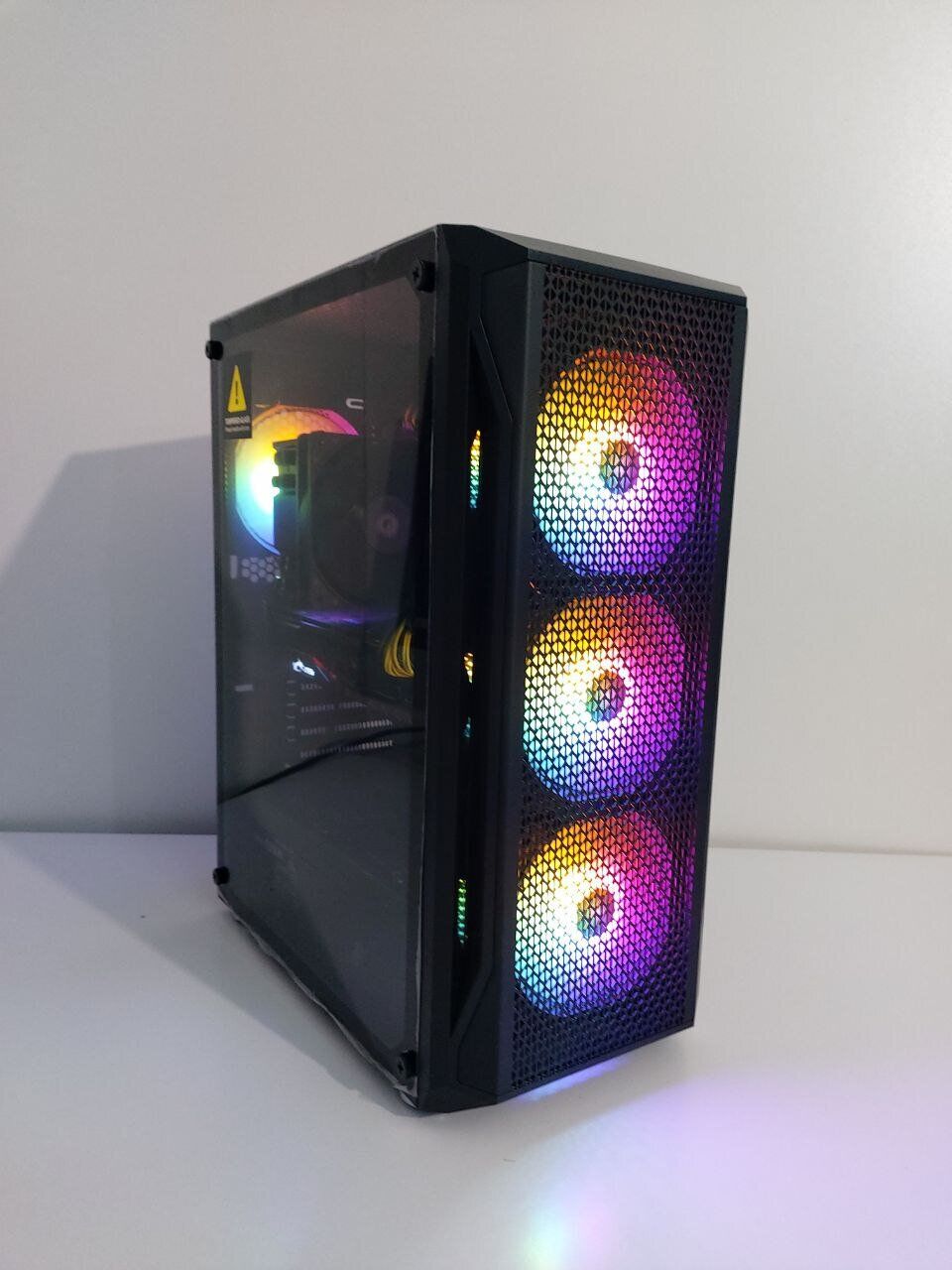 Комп'ютер 1stPlayer X5 Fire Base Tower / Intel Core i7-4790 (4 (8) ядра по 3.6 - 4.0 GHz) / 32 GB DDR3 / 120 GB SSD + 512 GB SSD + 500 GB HDD / AMD Radeon R9 390, 8 GB GDDR5, 512-bit / 630W - Зображення 2