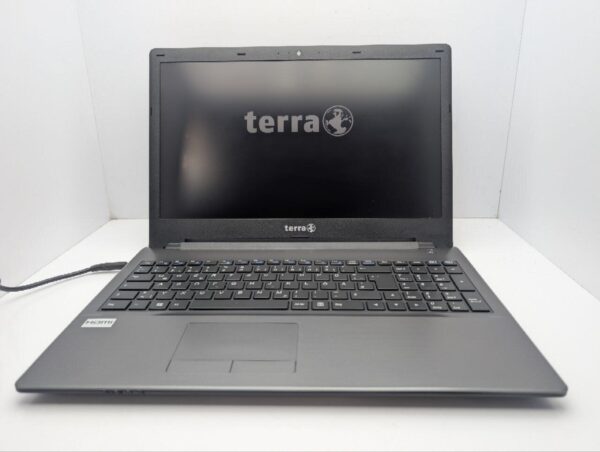 Ноутбук Terra Mobile 1513A / 15.6" (1366x768) TN / Intel Pentium N3700 (4 ядра по 1.6 - 2.4 GHz) / 8 GB DDR3 / 120 GB SSD / Intel HD Graphics / WebCam / DVD-ROM / АКБ не тримає - Зображення 3