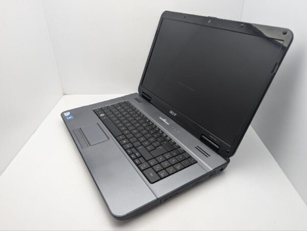Ноутбук Acer Aspire 7715Z / 17.3" (1600x900) TN / Intel Pentium T4500 (2 ядра по 2.3 GHz) / 4 GB DDR3 / 250 GB HDD / Intel Graphics / WebCam / DVD-ROM / АКБ не тримає - Зображення 7