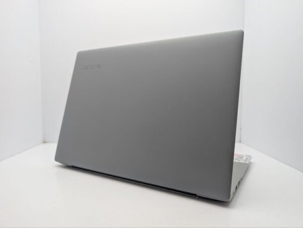 Ноутбук Lenovo IdeaPad S130 / 14" (1366x768) TN / Intel Pentium Silver N5000 (2 ядра по 1.1 - 2.7 GHz) / 4 GB DDR4 / 128 GB SSD / Intel UHD Graphics 605 / WebCam - Зображення 8