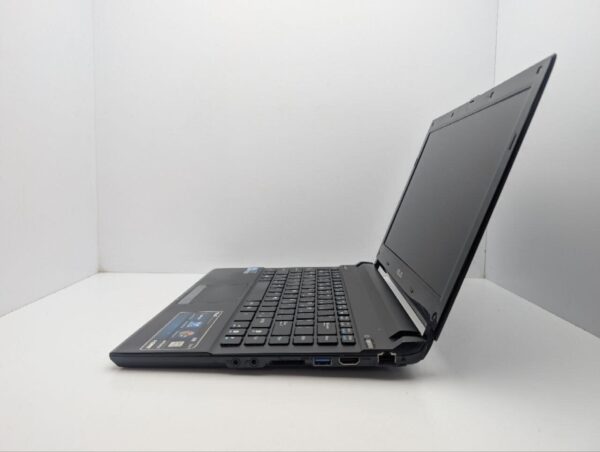 Ноутбук Asus U36S / 13.3" (1366x768) TN / Intel Core i5-2450M (2 ядра по 2.5 - 3.1 GHz) / 6 GB DDR3 / 320 GB HDD / nVidia GeForce 610M, 1 GB GDDR3, 64-bit / WebCam - Зображення 5