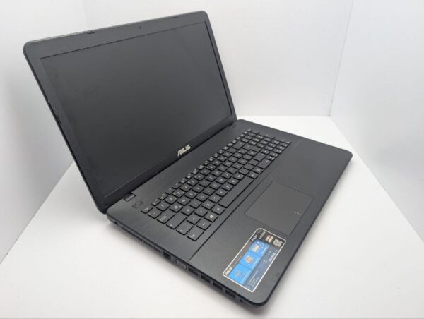 Ноутбук Asus R752M / 17.3" (1600x900) TN / Intel Pentium N3540 (4 ядра по 2.16 - 2.66 GHz) / 8 GB DDR3 / 240 GB SSD / Intel HD Graphics / WebCam / DVD-ROM - Зображення 6