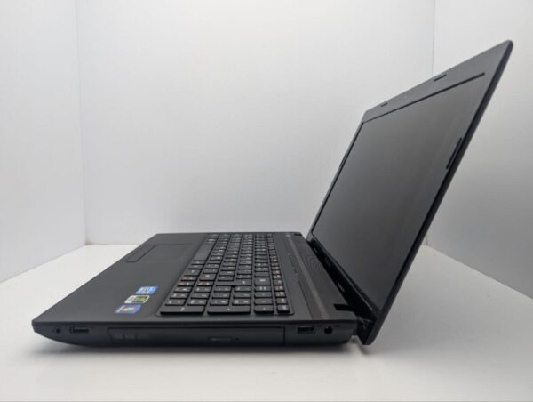 Ноутбук Lenovo IdeaPad N581 / 15.6" (1366x768) TN / Intel Core i5-3210M (2 (4) ядра по 2.5 - 3.1 GHz) / 8 GB DDR3 / 750 GB HDD / nVidia GeForce GT 610M, 1 GB GDDR3, 64-bit / WebCam / DVD-ROM - Зображення 5