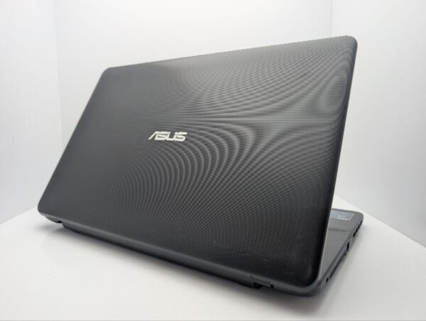 Ноутбук Asus R752M / 17.3" (1600x900) TN / Intel Pentium N3540 (4 ядра по 2.16 - 2.66 GHz) / 8 GB DDR3 / 240 GB SSD / Intel HD Graphics / WebCam / DVD-ROM - Зображення 8