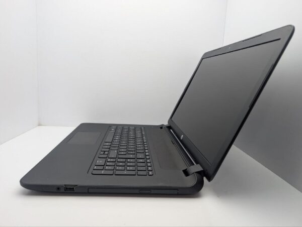 Ноутбук Б-клас HP 17-155nb / 17.3" (1600x900) TN / AMD A6-6310 (4 ядра по 2.4 GHz) / 8 GB DDR3 / 1000 GB HDD / AMD Radeon R4 Graphics / WebCam / DVD-ROM - Зображення 5