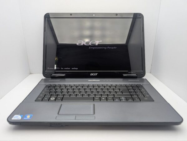 Ноутбук Acer Aspire 7715Z / 17.3" (1600x900) TN / Intel Pentium T4500 (2 ядра по 2.3 GHz) / 4 GB DDR3 / 250 GB HDD / Intel Graphics / WebCam / DVD-ROM / АКБ не тримає - Зображення 3