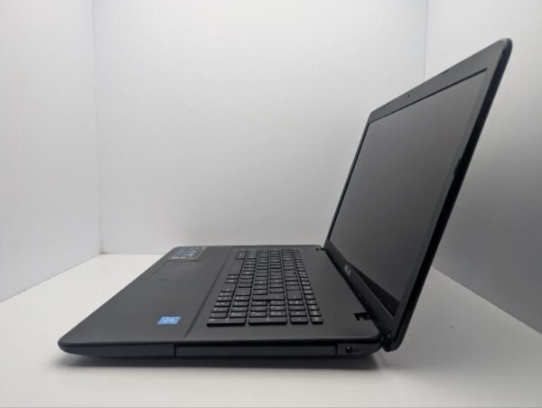 Ноутбук Asus R752S / 17.3" (1600x900) TN / Intel Pentium N3700 (4 ядра по 1.6 - 2.4 GHz) / 8 GB DDR3 / 120 GB SSD / Intel HD Graphics / WebCam - Зображення 5
