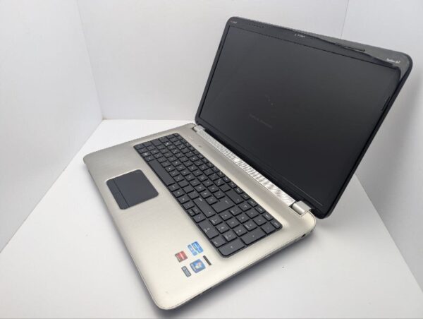 Ноутбук HP Pavilion dv7-6c30eg / 17.3" (1600x900) TN / Intel Core i7-2670QM (4 (8) ядра по 2.2 - 3.1 GHz) / 6 GB DDR3 / 1000 GB HDD / AMD Radeon HD 6770M, 1 GB GDDR5, 128-bit / WebCam / DVD-ROM - Зображення 7