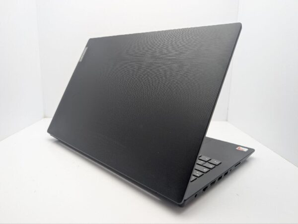 Ноутбук Lenovo V145-15AST / 15.6" (1366x768) TN / AMD A4-9125 (2 ядра по 2.3 GHz) / 8 GB DDR4 / 240 GB SSD / AMD Radeon R3 Graphics / WebCam / DVD-ROM - Зображення 8
