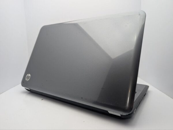Ноутбук HP Pavillion G7 / 17.3" (1600x900) TN / Intel Core i5-2430M (2 (4) ядра по 2.4 - 3.0 GHz) / 6 GB DDR3 / 500 GB HDD / AMD Radeon HD 6450M, 1 GB GDDR3, 64-bit / WebCam / DVD-ROM - Зображення 8