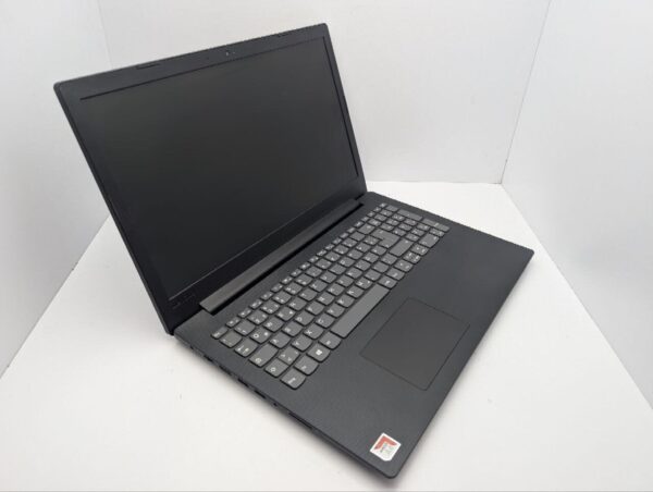 Ноутбук Lenovo V145-15AST / 15.6" (1366x768) TN / AMD A4-9125 (2 ядра по 2.3 GHz) / 8 GB DDR4 / 240 GB SSD / AMD Radeon R3 Graphics / WebCam / DVD-ROM - Зображення 6