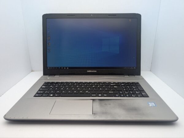 Ноутбук Б-клас Medion Akoya E7420 / 17.3" (1600x900) TN / Intel Core i3-6100U (2 (4) ядра по 2.3 GHz) / 8 GB DDR3 / 120 GB SSD + 320 GB HDD / Intel HD Graphics 520 / WebCam / DVD-ROM - Зображення 2