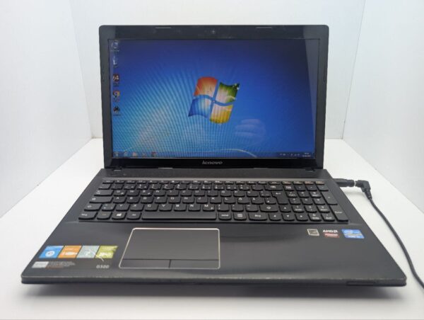 Ноутбук Lenovo G500 / 15.6" (1366x768) TN / Intel Core i5-3230M (2 (4) ядра по 2.6 - 3.2 GHz) / 8 GB DDR3 / 750 GB HDD / AMD Radeon HD 8770M, 2 GB GDDR5, 128-bit / WebCam / DVD-ROM - Зображення 2