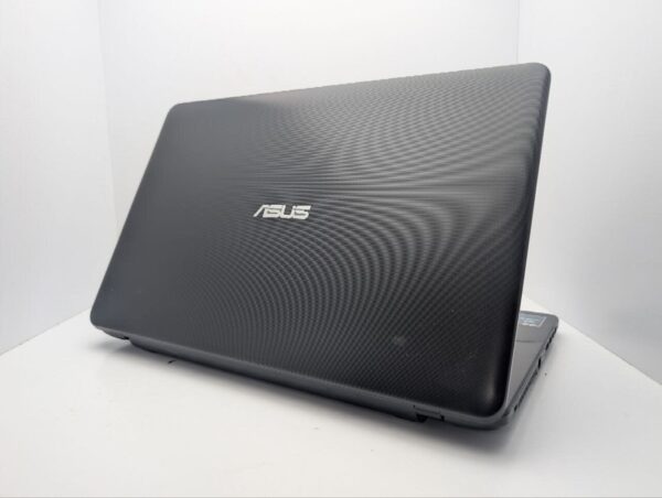 Ноутбук Asus R752S / 17.3" (1600x900) TN / Intel Pentium N3700 (4 ядра по 1.6 - 2.4 GHz) / 8 GB DDR3 / 120 GB SSD / Intel HD Graphics / WebCam - Зображення 8