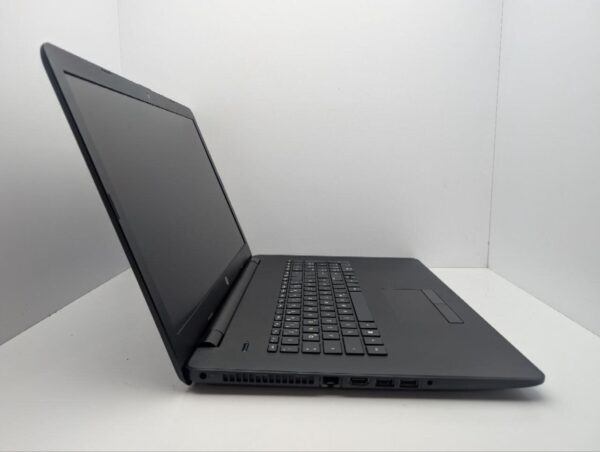 Ноутбук HP 17-bs075ng / 17.3" (1600x900) TN / Intel Celeron N3060 (2 ядра по 1.6 - 2.48 GHz) / 8 GB DDR3 / 1000 GB HDD / Intel HD Graphics / WebCam / DVD-ROM - Зображення 4