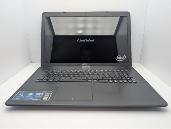 Ноутбук Asus R752M / 17.3" (1600x900) TN / Intel Pentium N3540 (4 ядра по 2.16 - 2.66 GHz) / 8 GB DDR3 / 240 GB SSD / Intel HD Graphics / WebCam / DVD-ROM - Зображення 3