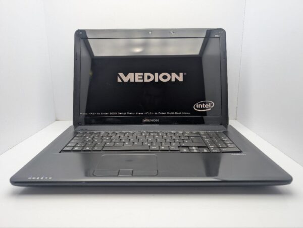 Ноутбук Medion Akoya E7214 / 17.3" (1600x900) TN / Intel Core i5-480M (2 (4) ядра по 2.66 - 2.93 GHz) / 6 GB DDR3 / 750 GB HDD / Intel Graphics / WebCam / DVD-ROM - Зображення 3