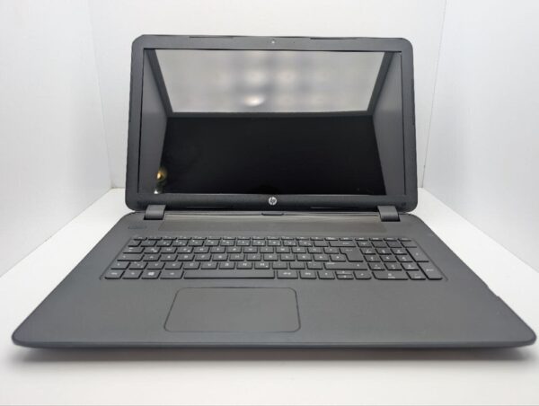 Ноутбук Б-клас HP 17-155nb / 17.3" (1600x900) TN / AMD A6-6310 (4 ядра по 2.4 GHz) / 8 GB DDR3 / 1000 GB HDD / AMD Radeon R4 Graphics / WebCam / DVD-ROM - Зображення 3