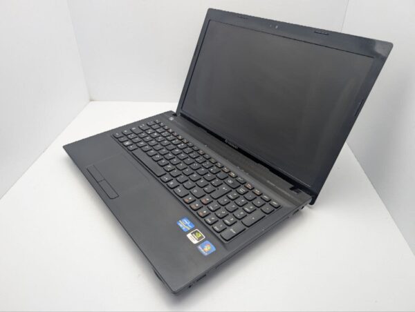 Ноутбук Lenovo IdeaPad N581 / 15.6" (1366x768) TN / Intel Core i5-3210M (2 (4) ядра по 2.5 - 3.1 GHz) / 8 GB DDR3 / 750 GB HDD / nVidia GeForce GT 610M, 1 GB GDDR3, 64-bit / WebCam / DVD-ROM - Зображення 7
