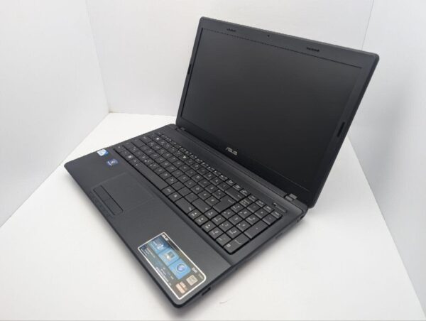 Ноутбук Asus X54H / 15.6" (1366x768) TN / Intel Pentium B950 (2 ядра по 2.1 GHz) / 6 GB DDR3 / 320 GB HDD / Intel HD Graphics / WebCam / DVD-ROM - Зображення 7
