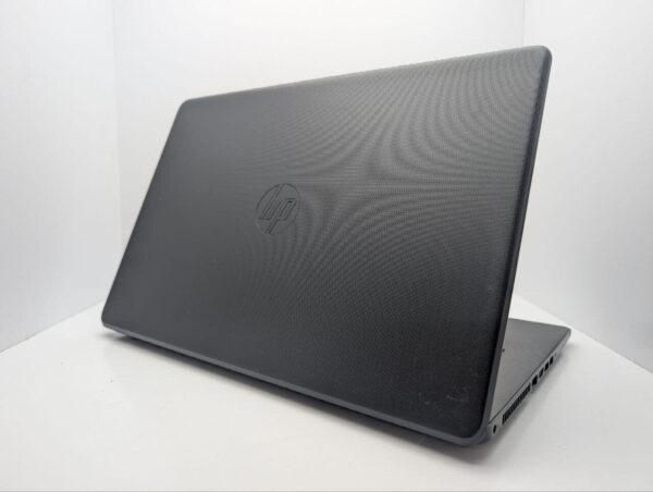 Ноутбук HP 17-bs075ng / 17.3" (1600x900) TN / Intel Celeron N3060 (2 ядра по 1.6 - 2.48 GHz) / 8 GB DDR3 / 1000 GB HDD / Intel HD Graphics / WebCam / DVD-ROM - Зображення 8