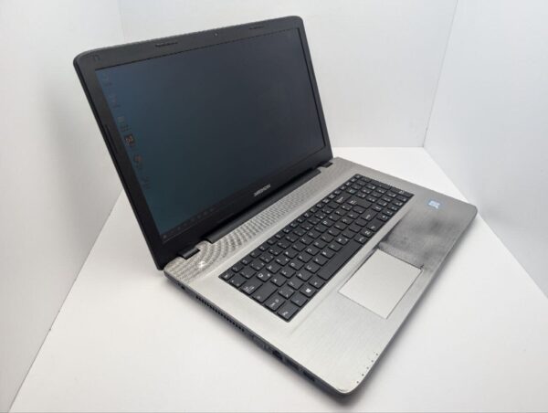 Ноутбук Б-клас Medion Akoya E7420 / 17.3" (1600x900) TN / Intel Core i3-6100U (2 (4) ядра по 2.3 GHz) / 8 GB DDR3 / 120 GB SSD + 320 GB HDD / Intel HD Graphics 520 / WebCam / DVD-ROM - Зображення 6