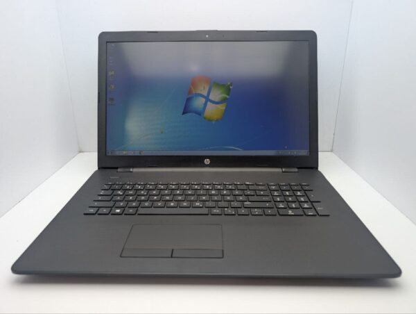 Ноутбук HP 17-bs075ng / 17.3" (1600x900) TN / Intel Celeron N3060 (2 ядра по 1.6 - 2.48 GHz) / 8 GB DDR3 / 1000 GB HDD / Intel HD Graphics / WebCam / DVD-ROM - Зображення 2