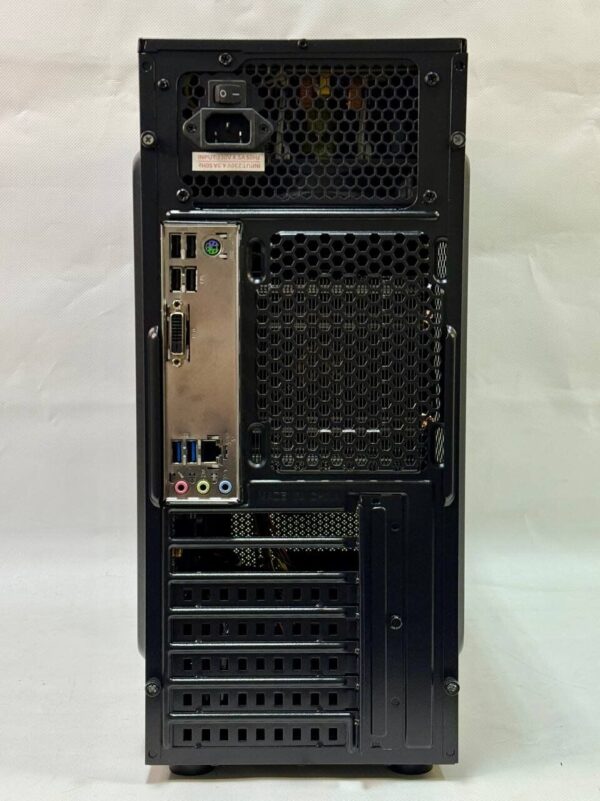 Комп'ютер Vinga CS 210B Tower / Intel Core i7-7700 (4 (8) ядра по 3.6 - 4.2 GHz) / 16 GB DDR4 / 240 GB SSD + 500 GB HDD / Intel HD Graphics 630 / 400W - Зображення 7