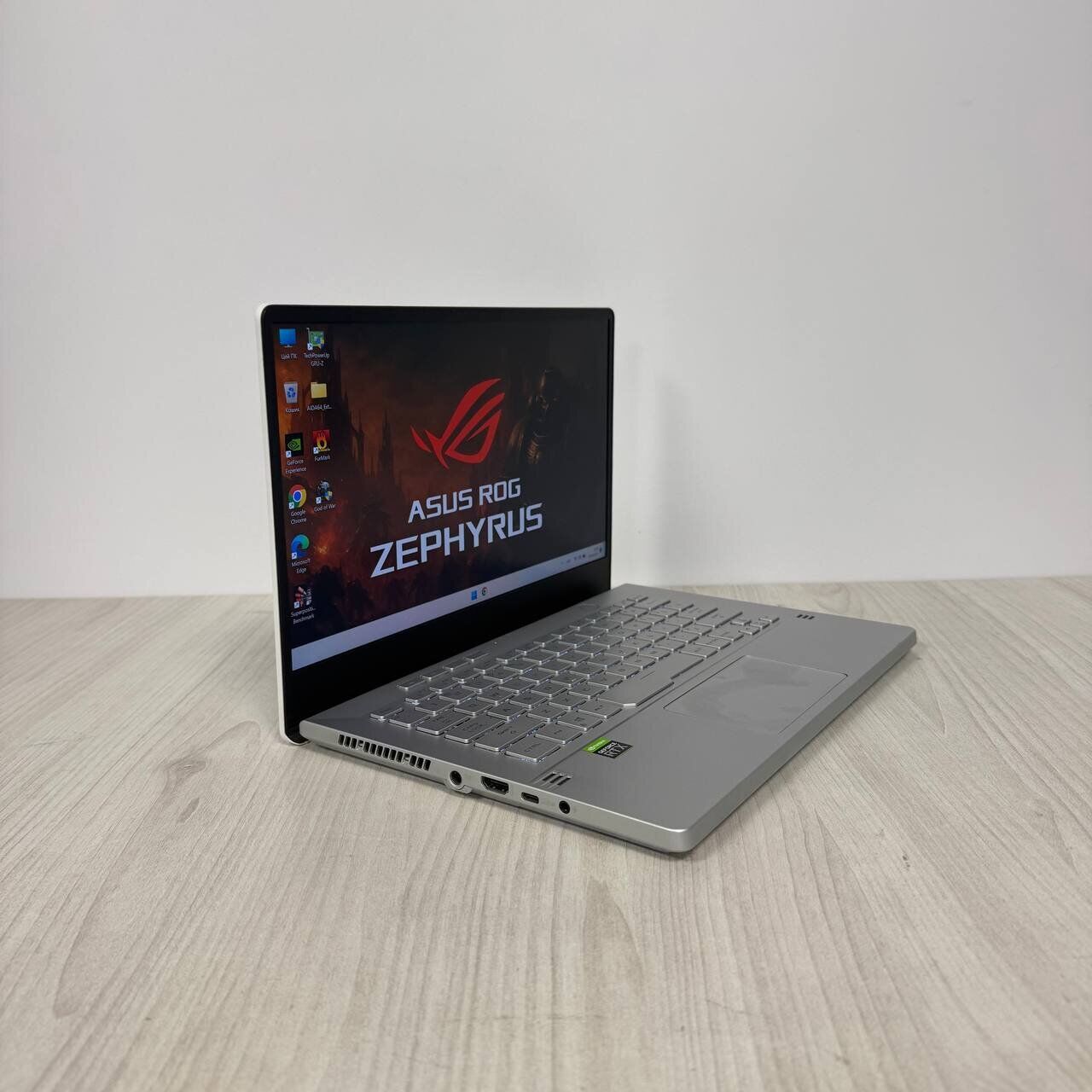 Ігровий ноутбук Asus ROG Zephyrus G14 GA401QM / 14" (1920x1080) IPS / AMD Ryzen 9 5900HS (8 (16) ядер по 3.0 - 4.6 GHz) / 16 GB DDR4 / 512 GB SSD NVMe / nVidia GeForce RTX 3060, 6 GB GDDR6, 192-bit - Зображення 4