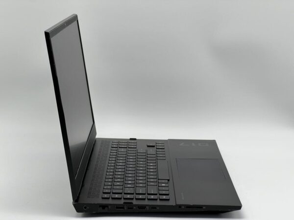 Ігровий ноутбук Б-клас HP Omen 17-ck0372nr / 17.3" (1920x1080) IPS / Intel Core i7-11800H (8 (16) ядер по 2.3 - 4.6 GHz) / 32 GB DDR4 / 960 GB SSD / nVidia GeForce RTX 3060, 6 GB GDDR6, 192-bit / WebCam - Зображення 4