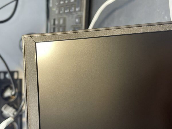 Ігровий ноутбук Б-клас HP Omen 17-ck0372nr / 17.3" (1920x1080) IPS / Intel Core i7-11800H (8 (16) ядер по 2.3 - 4.6 GHz) / 32 GB DDR4 / 960 GB SSD / nVidia GeForce RTX 3060, 6 GB GDDR6, 192-bit / WebCam - Зображення 8