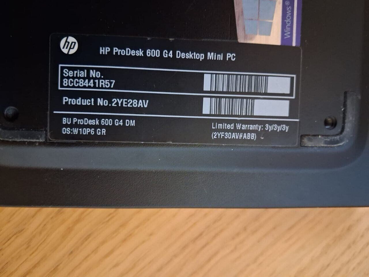 Неттоп HP ProDesk 600 G4 USFF / Intel Core i3-8100T (4 ядра по 3.1 GHz) / 8 GB DDR4 / 256 GB SSD / Intel UHD Graphics 630 / DisplayPort + Блок живлення - Зображення 4