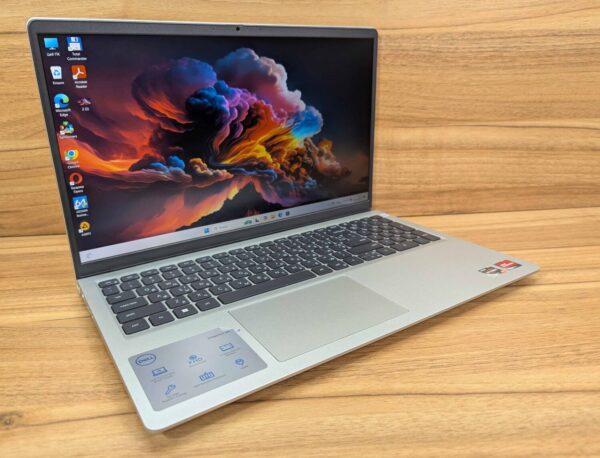 Ноутбук Dell Inspiron 15 3525 / 15.6" (1920x1080) IPS Touch / AMD Ryzen 5 5625U (6 (12) ядер по 2.3 - 4.3 GHz) / 16 GB DDR4 / 512 GB SSD / AMD Radeon Vega 8 / WebCam / Windows 11 - Зображення 4