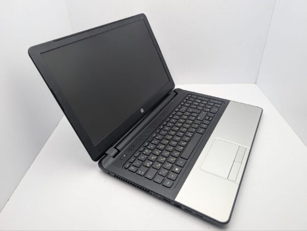 Ноутбук HP 350 G1 / 15.6" (1366x768) TN / Intel Core i5-4200U (2 (4) ядра по 1.6 - 2.6 GHz) / 8 GB DDR3 / 240 GB SSD / Intel HD Graphics 4400 / WebCam / DVD-ROM - Зображення 6