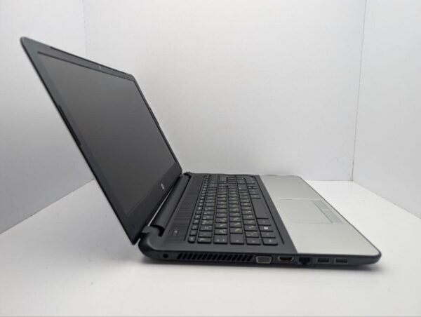 Ноутбук HP 350 G1 / 15.6" (1366x768) TN / Intel Core i5-4200U (2 (4) ядра по 1.6 - 2.6 GHz) / 8 GB DDR3 / 240 GB SSD / Intel HD Graphics 4400 / WebCam / DVD-ROM - Зображення 4
