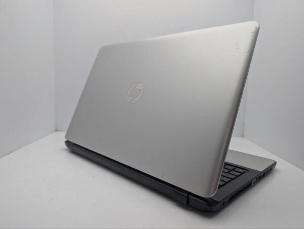 Ноутбук HP 350 G1 / 15.6" (1366x768) TN / Intel Core i5-4200U (2 (4) ядра по 1.6 - 2.6 GHz) / 8 GB DDR3 / 240 GB SSD / Intel HD Graphics 4400 / WebCam / DVD-ROM - Зображення 8