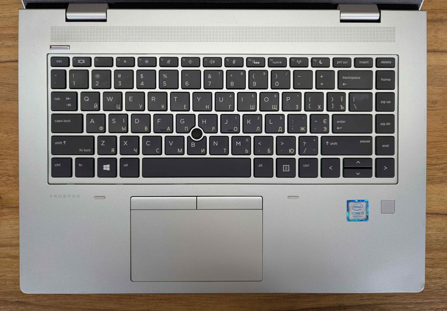 Ноутбук HP ProBook 640 G5 / 14" (1920x1080) IPS / Intel Core i5-8265U (4 (8) ядра по 1.6 - 3.9 GHz) / 16 GB DDR4 / 480 GB SSD / Intel UHD Graphics 620 / TouchID / WebCam / Windows 10 - Зображення 3