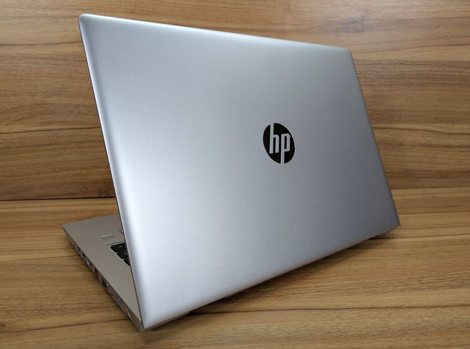 Ноутбук HP ProBook 640 G5 / 14" (1920x1080) IPS / Intel Core i5-8265U (4 (8) ядра по 1.6 - 3.9 GHz) / 16 GB DDR4 / 480 GB SSD / Intel UHD Graphics 620 / WebCam / TouchID / Windows 10 - Зображення 7