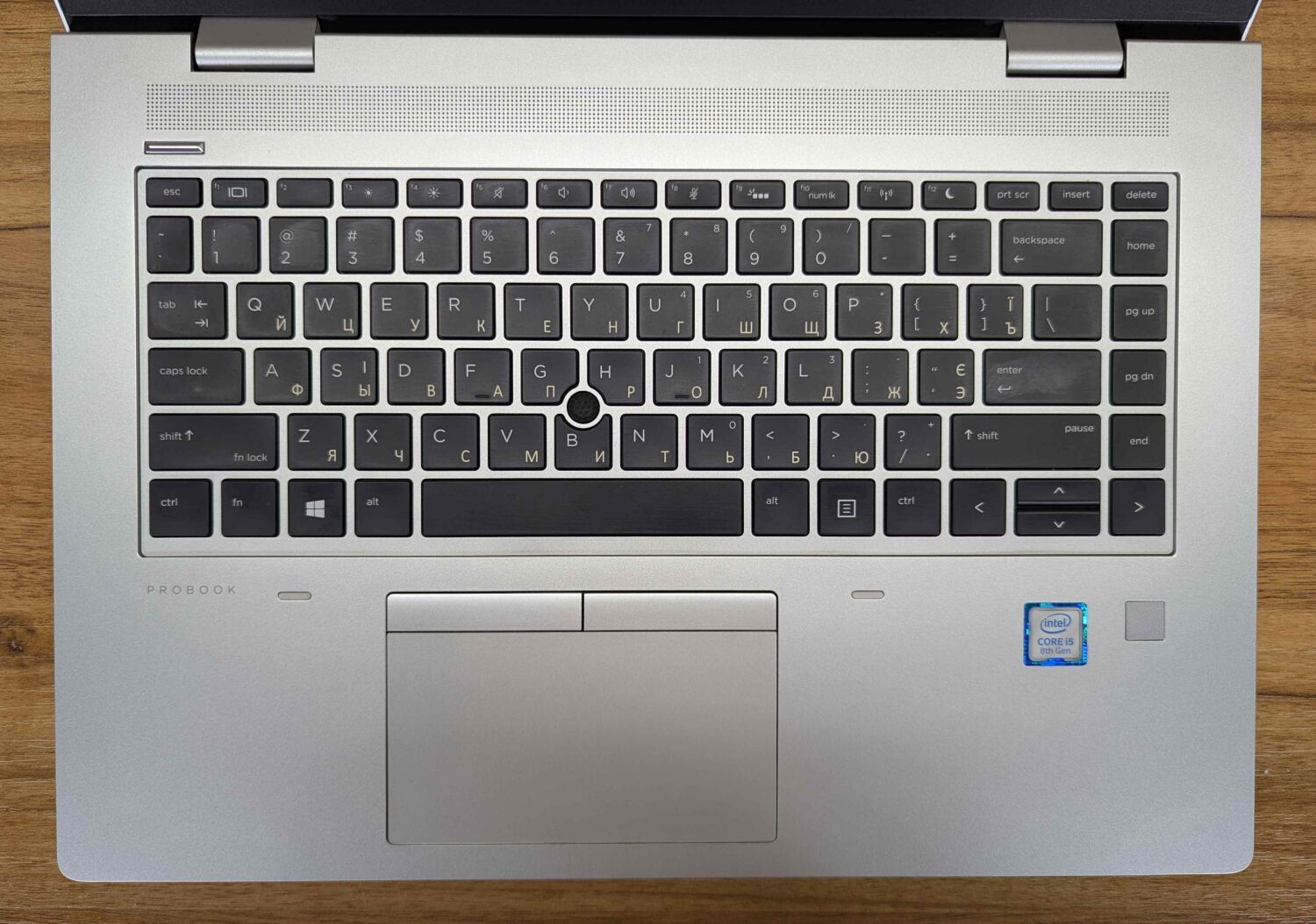 Ноутбук HP ProBook 640 G5 / 14" (1920x1080) IPS / Intel Core i5-8265U (4 (8) ядра по 1.6 - 3.9 GHz) / 16 GB DDR4 / 480 GB SSD / Intel UHD Graphics 620 / WebCam / TouchID / Windows 10 - Зображення 3